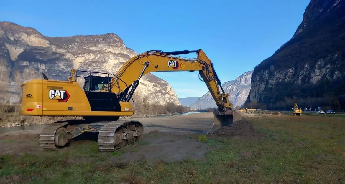 Bacini montani, ripresi i lavori di rivitalizzazione della golena del fiume Adige