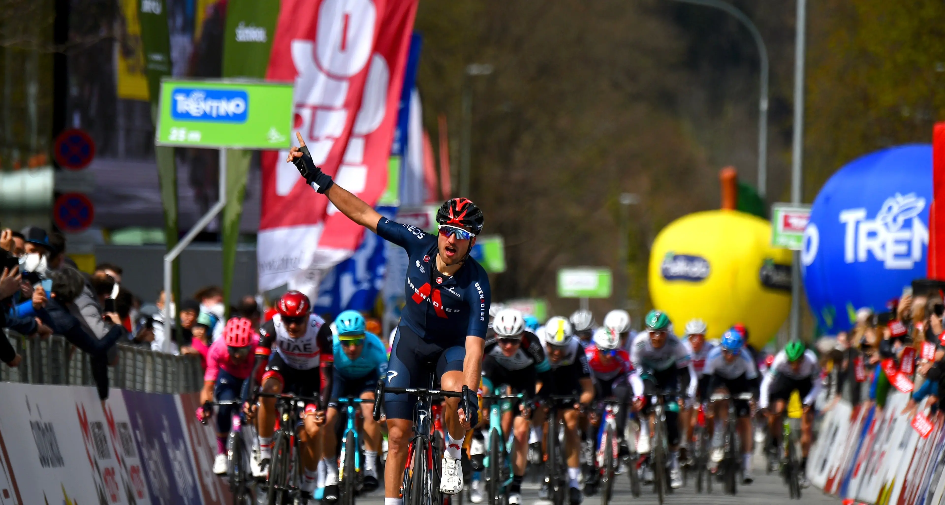 Tour of the Alps, è subito super Moscon!