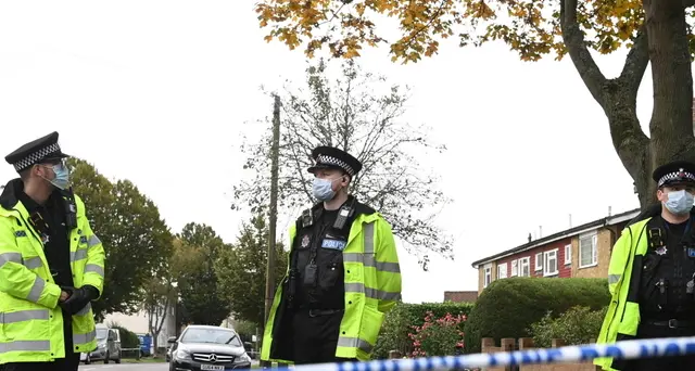 Gb: attacco sospetto a Nottingham, 3 morti e feriti