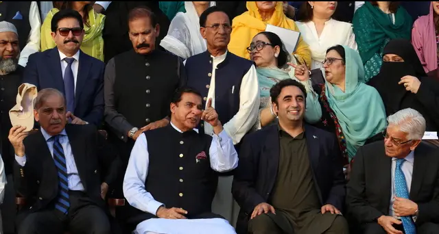 Pakistan: le elezioni politiche posticipate a fine gennaio 2024