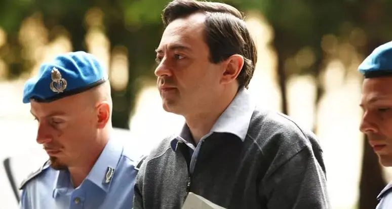 Uccise gli zii a Brescia, si scopre che è morto in carcere da tre anni