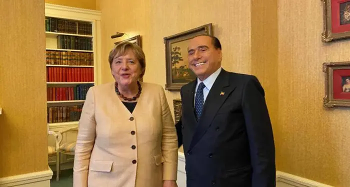 Berlusconi assolto nel processo Ruby Ter sull’ipotesi di aver pagato i testimoni del bunga-bunga. Ma lo aspettano altri tre procedimenti