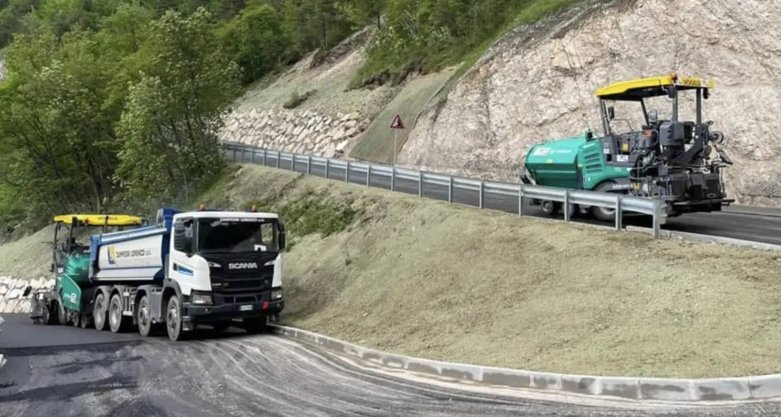 Strada del Menador, con asfaltatura e segnaletica conclusi i lavori di sistemazione